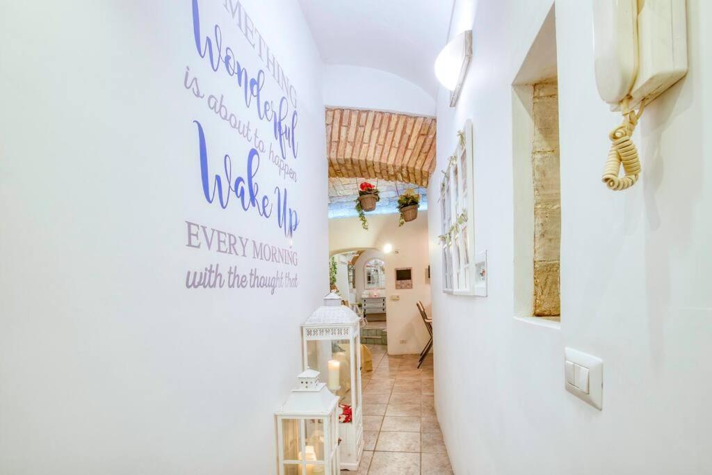 Shabby Apartment @Trastevere Рим Экстерьер фото