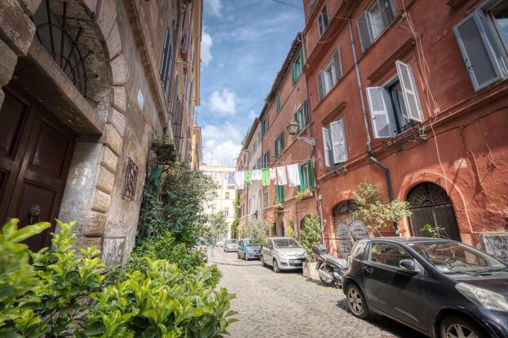 Shabby Apartment @Trastevere Рим Экстерьер фото