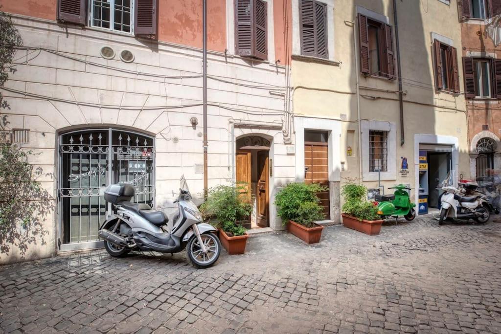 Shabby Apartment @Trastevere Рим Экстерьер фото